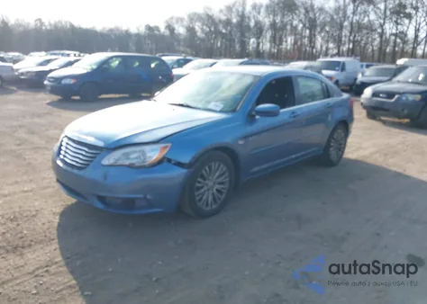2011 Chrysler 200 Touring из США, поврежденный, VIN 1C3BC1FG5BN539279